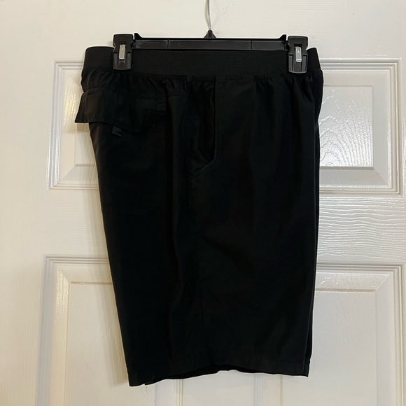PRANA  BLACK BREATHE ELASTIC WAIST SHORTS - Picture 4 of 8